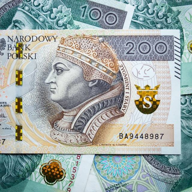 Gas conflict with Russia is hitting the Polish currency hard for now at least