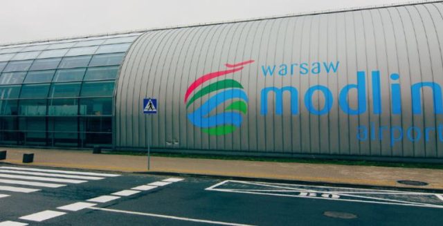War may seal Modlin airport's fate. Lacks money for repairs and new rivalry