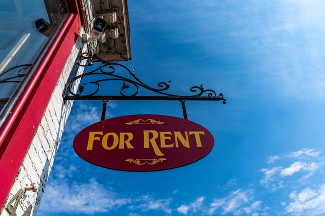 When can a landlord in Poland increase the rent? Lawyer explains